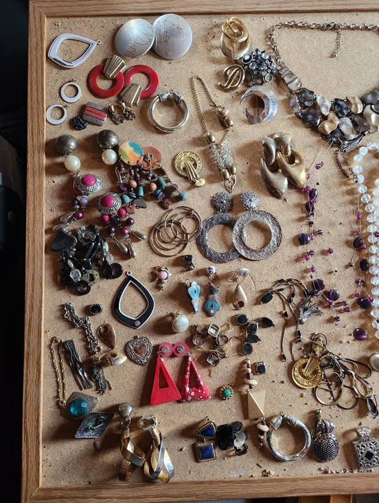 Jewelry - BUNDLE Assorted Costume/vintage Jewelry